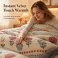 🛌 55% ALENNUS – VAIN RAJOITETUN AJAN! ✨ Kaksipuolinen sherpa-fleece-peitto – toisella puolella lumihiutalevelvet, toisella tiheä lampaanvilla. Lämmönlukitus, erittäin pehmeä tuntuma ja kestävä digitaalinen painatus. Täydellinen talven kylmiin iltoihin! ❄️
